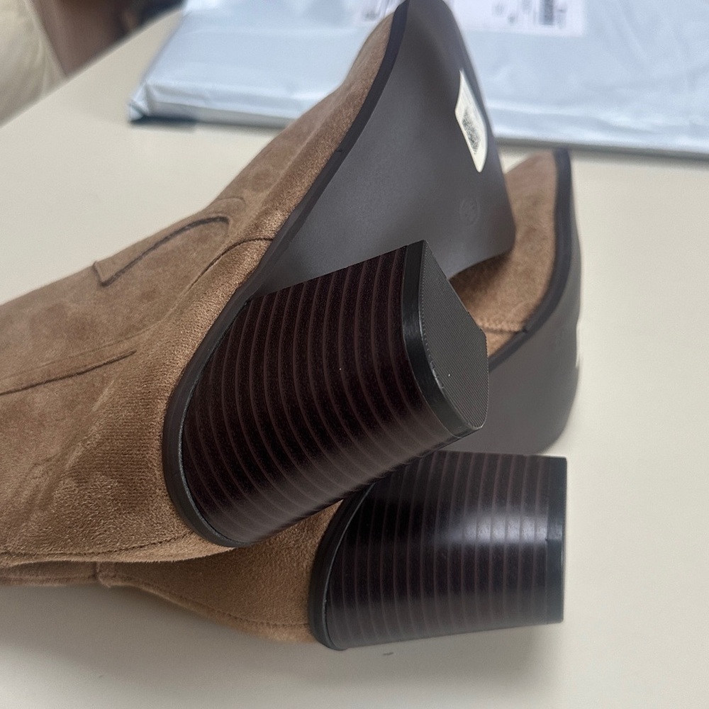 🔥 🆕 ASOS DESIGN Wide Fit Rational heeled western boots in taupe SIZE 11W - Picture 10 of 11